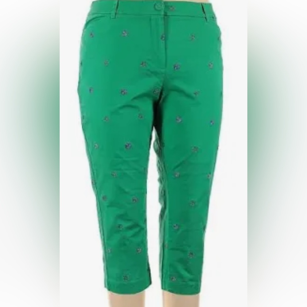 Talbots kelly green Button-Front capri Pants with blue accents